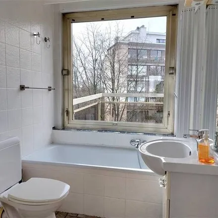 Rent this 1 bed apartment on Jozef Van Elewijckstraat 90 in 1853 Strombeek-Bever, Belgium