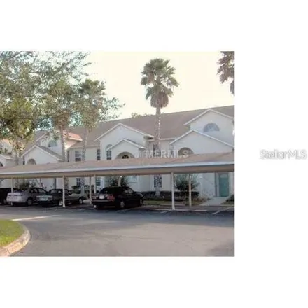 Rent this 3 bed townhouse on 4210 Breezeway Blvd Unit 424 in Sarasota, Florida