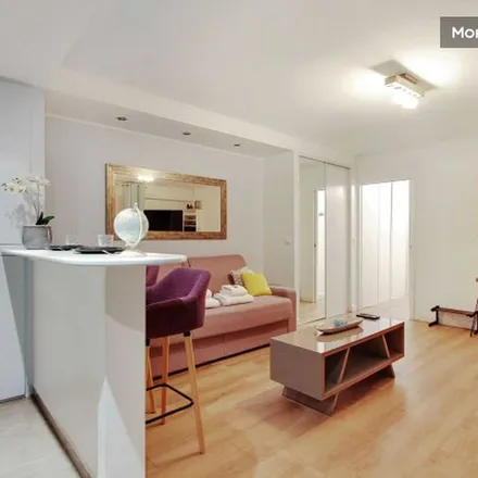 Image 5 - 21 Rue Curial, 75019 Paris, France - Apartment for rent