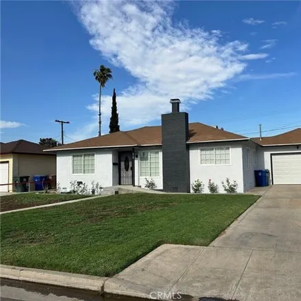 Rent this 3 bed house on 760 Cherokee Drive in City of Bakersfield, CA 93309