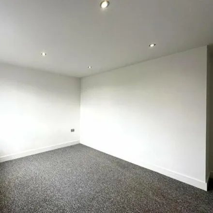 Image 6 - Bentley Centre, Stratton Road, Swindon, SN1 2SH, United Kingdom - Room for rent