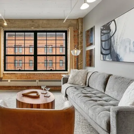 Image 3 - American Trio Lofts, 250 Park Avenue, Minneapolis, MN 55415, USA - Condo for sale