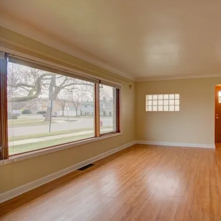 Image 3 - 5556 South Nagle Avenue, Chicago, IL 60638, USA - House for rent