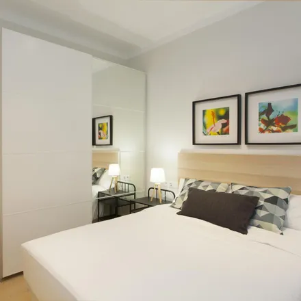 Rent this 3 bed apartment on Farmàcia Fusté Jubert in Sílvia, Carrer de Sant Antoni Maria Claret