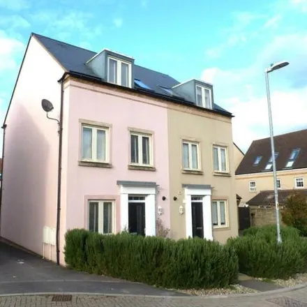Buy this 4 bed townhouse on 1 Harvest Way in Thornbury, BS35 1AL