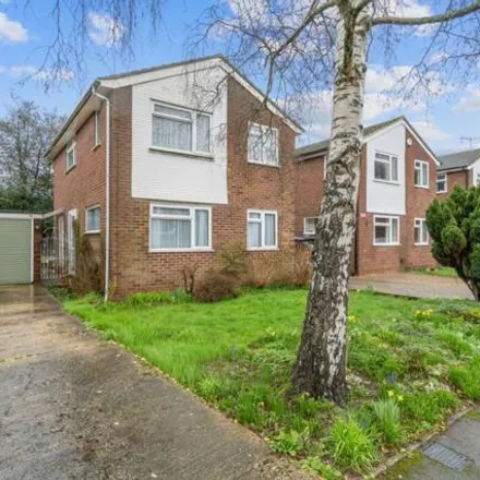 Buy this 3 bed house on Royle Close in Chalfont St Peter, SL9 0BB