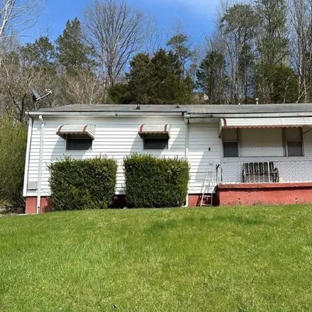 Buy this 3 bed house on 249 Cedar Lakes Drive in Ripley, WV 25271