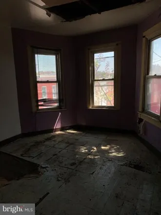 Image 7 - 1819 East Lafayette Avenue, Baltimore, MD 21213, USA - House for sale