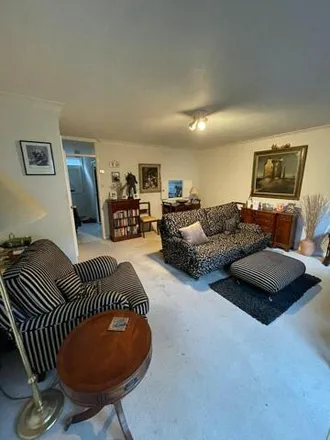 Image 4 - Clock Tower Mews, London, N1 7BB, United Kingdom - Townhouse for sale