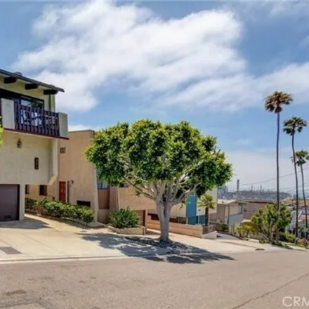 Rent this 2 bed house on 29 Meyer Court in Hermosa Beach, CA 90254