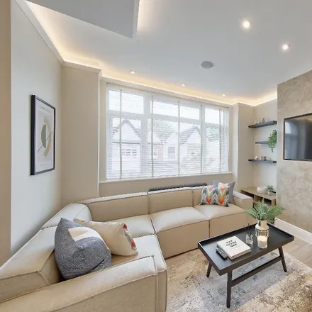 Rent this 2 bed apartment on 22 Southdown Road in London, SW20 8PT