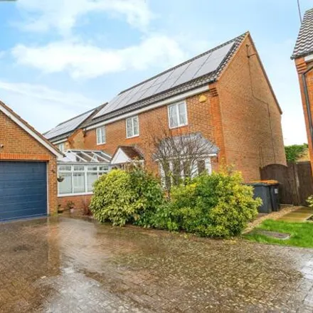 Buy this 4 bed house on Warneford Way in Leighton Buzzard, LU7 4NZ