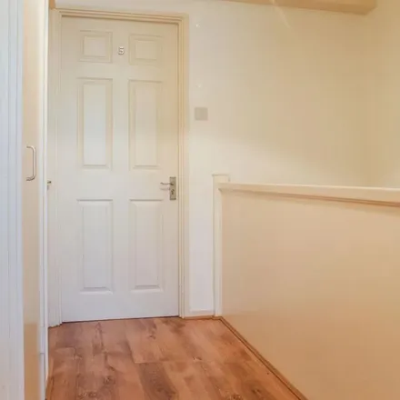 Image 2 - Kelshall Court, Brownswood Road, London, N4 2XU, United Kingdom - Apartment for rent