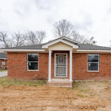 Image 2 - 931 Woods Street Southeast, Orangeburg County, SC 29115, USA - House for sale