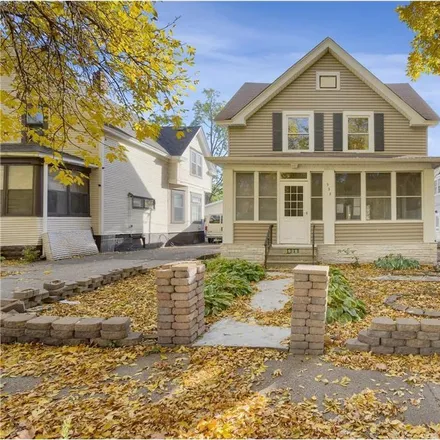 Buy this 3 bed house on 748 Arkwright Street in Saint Paul, MN 55130