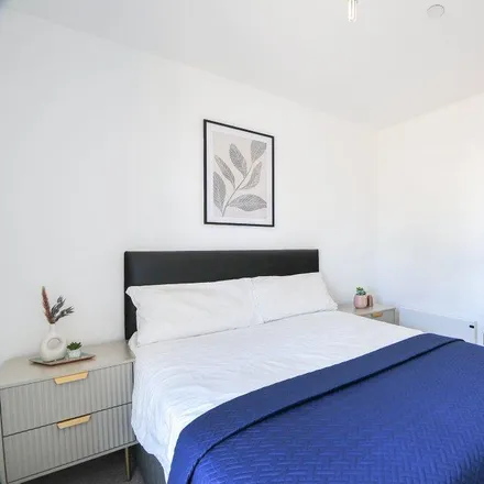 Image 6 - Rivergate House, Ordsall Lane, Salford, M5 4XR, United Kingdom - Apartment for rent