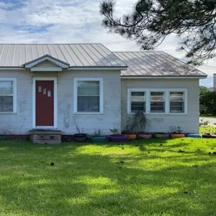 Buy this 3 bed house on 171 Rue Lee in Abbeville, LA 70510
