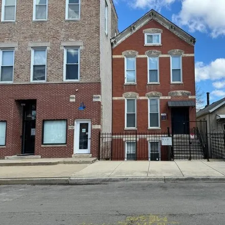 Buy this 8 bed house on 1754 West 21st Place in Chicago, IL 60608