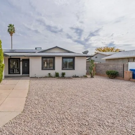 Image 4 - 4509 E Pecan Rd, Phoenix, Arizona, 85040 - House for sale
