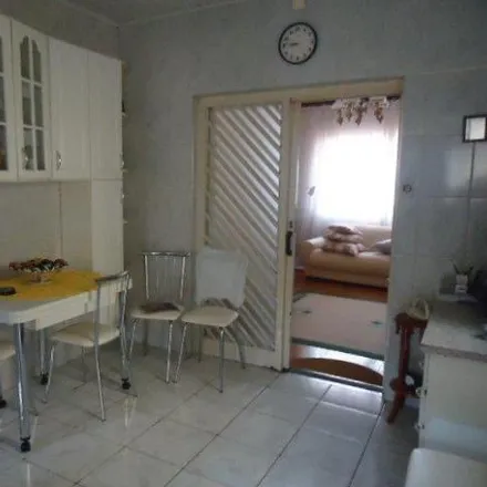 Buy this 2 bed house on Rua Adolfo Cattani 963 in Jardim Macarengo, São Carlos - SP