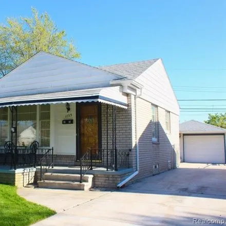 Buy this 3 bed house on 1749 Myron Avenue in Lincoln Park, MI 48146