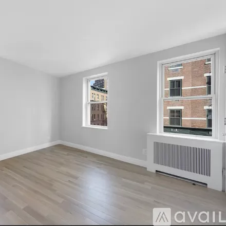 Image 7 - Greenwich St, Unit 4F - Apartment for rent