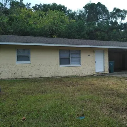 Buy this 12 bed house on 2020 Northwest 14th Street in Ocala, FL 34475