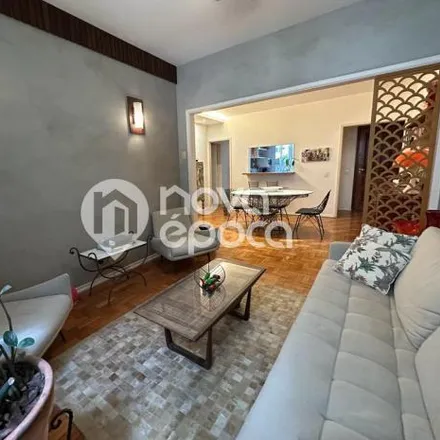 Buy this 3 bed apartment on Rua Almirante Tamandaré 50 in Flamengo, Rio de Janeiro - RJ