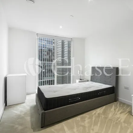 Image 6 - Sky Gardens, 22 Wyvil Road, London, SW8 2TG, United Kingdom - Apartment for rent