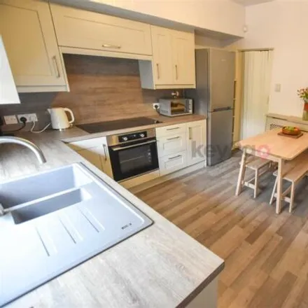 Image 5 - 2 Spring House Road, Sheffield, S10 1LT, United Kingdom - Townhouse for sale