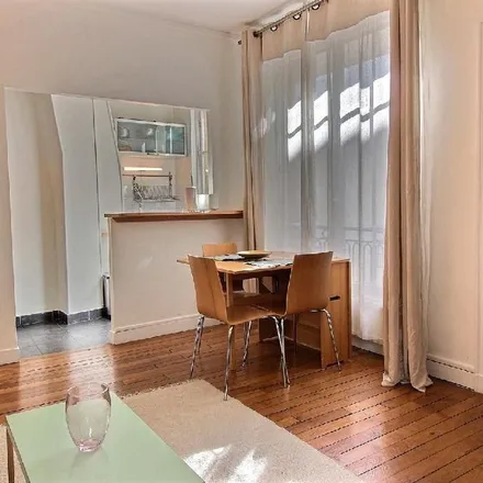 Image 6 - 15 Rue Saussier-Leroy, 75017 Paris, France - Apartment for rent