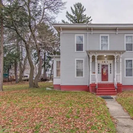 Buy this 4 bed house on 929 Cass Street in City of Saginaw, MI 48602