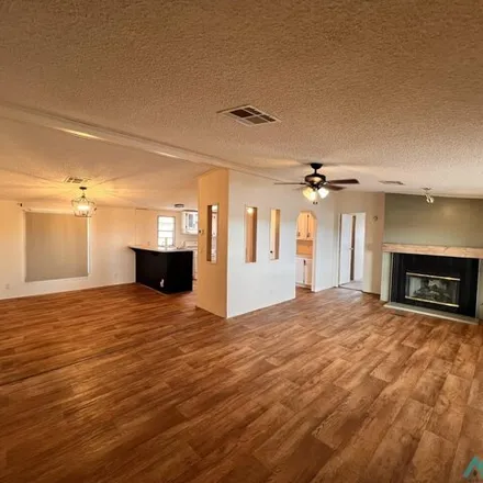 Image 2 - 568 Hallmark Street, Elephant Butte, Sierra County, NM 87935, USA - Apartment for sale
