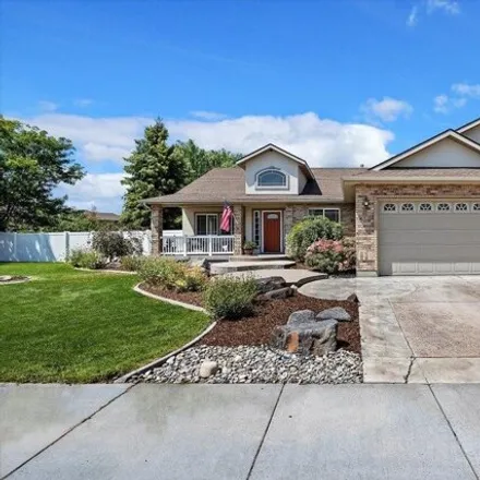 Buy this 6 bed house on 611 Morning Sun Drive in Twin Falls, ID 83301