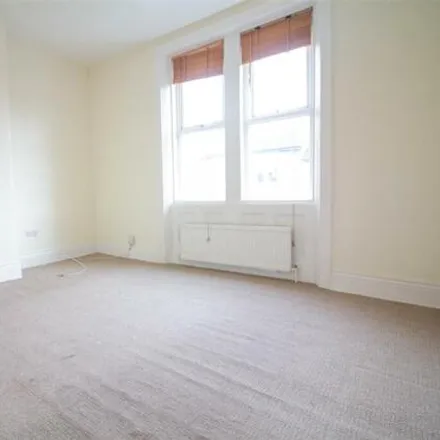 Image 4 - Hotspur Street, Newcastle upon Tyne, NE6 5BH, United Kingdom - Apartment for sale