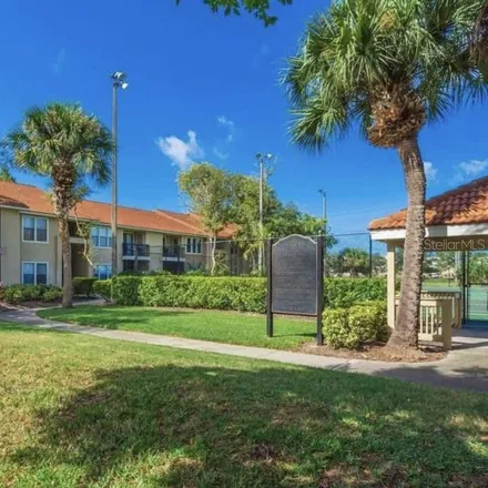 Buy this 2 bed condo on unnamed road in Sarasota County, FL 34238