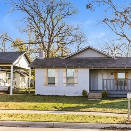 Buy this 2 bed house on 2505 Wallace St in Fort Worth, Texas