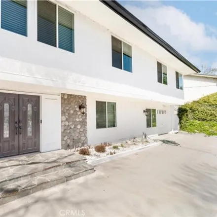 Image 2 - 24053 Philiprimm Street, Los Angeles, CA 91367, USA - House for sale