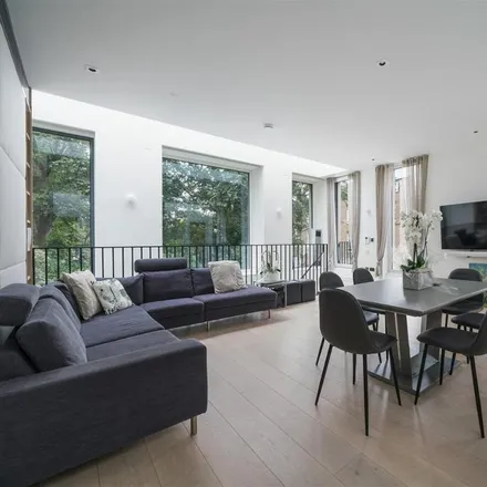 Image 1 - 13 Blenheim Terrace, London, NW8 0EH, United Kingdom - House for rent