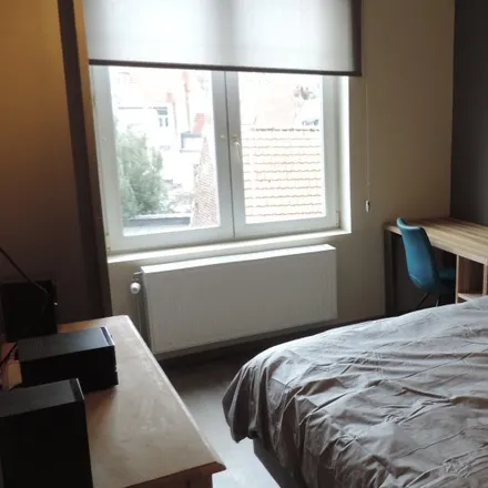 Rent this studio apartment on Rue Général Patton - Generaal Pattonstraat 1 in 1050 Ixelles - Elsene, Belgium