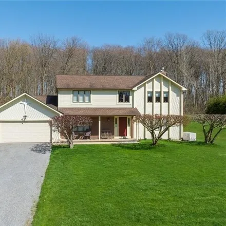 Image 1 - 470 Pittsford-Henrietta Town Line Road, Pittsford, Monroe County, NY 14534, USA - House for sale