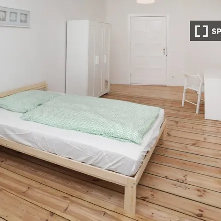 Rent this 4 bed room on Rheinstraße 5 in 12159 Berlin, Germany