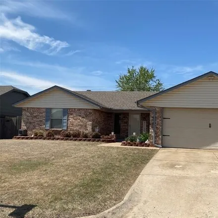 Buy this 3 bed house on 9821 South Hillcrest Drive in Oklahoma City, OK 73159