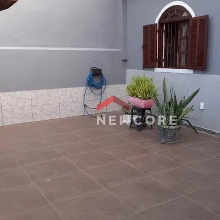 Buy this 2 bed house on Rua Domingos Andretti in Parque Salo Brand, Campos dos Goytacazes - RJ