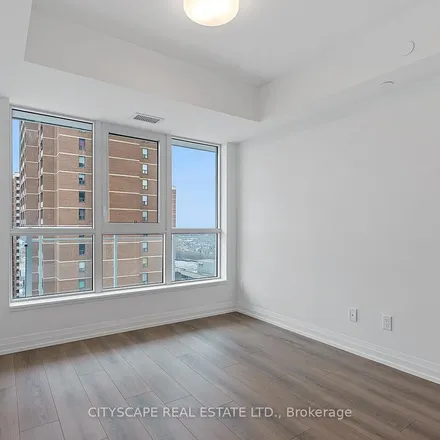 Image 1 - 2575 Danforth Avenue, Old Toronto, ON M4C 1L7, Canada - Apartment for rent