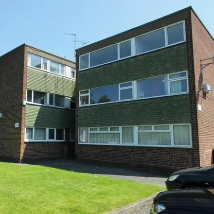 Rent this 2 bed room on Braemar Close in Coventry, CV2 3BE