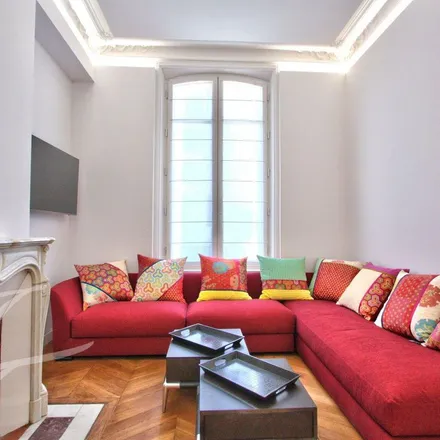 Rent this 2 bed apartment on Sergic Paris 8ème in 45 Rue de Courcelles, 75008 Paris