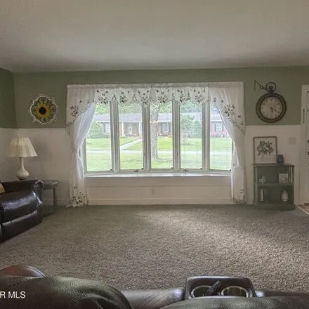 Image 5 - 123 Idletime Drive, Sunset Acres, Greeneville, TN 37743, USA - House for sale