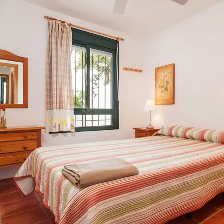 Image 4 - Chiclana de la Frontera, Andalusia, Spain - Apartment for rent