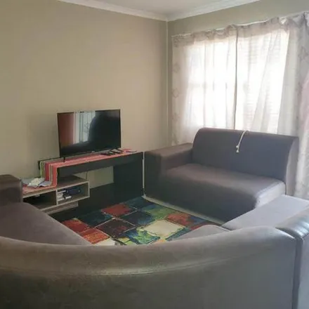 Image 5 - Ross Drive, The Orchards, Akasia, 0118, South Africa - Apartment for rent